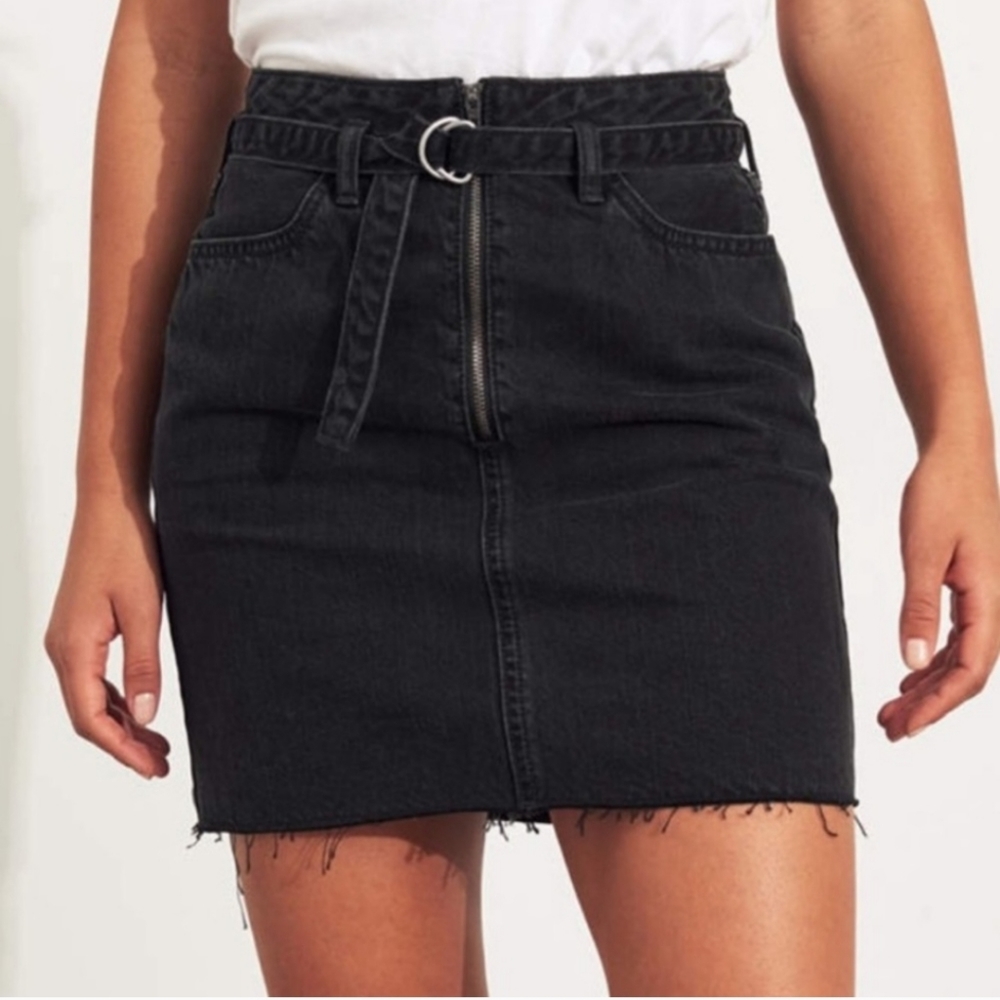 Hollister high-rise denim skirt
